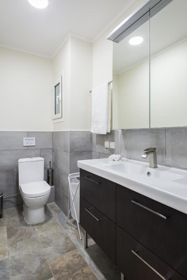 Athena'S Hideaway- Fully Renovated- Absolute Best Location エクステリア 写真